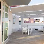 Attico Fernandez - Vista Mare - Jacuzzi Апартаменты *