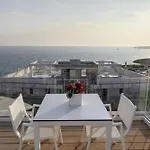 Attico Fernandez - Vista Mare - Jacuzzi Галлиполи