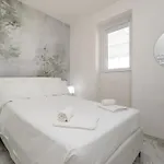 Attico Fernandez - Vista Mare - Jacuzzi *