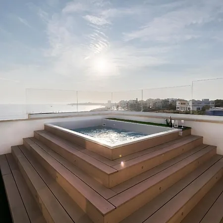 Апартаменты Attico Fernandez - Vista Mare - Jacuzzi *